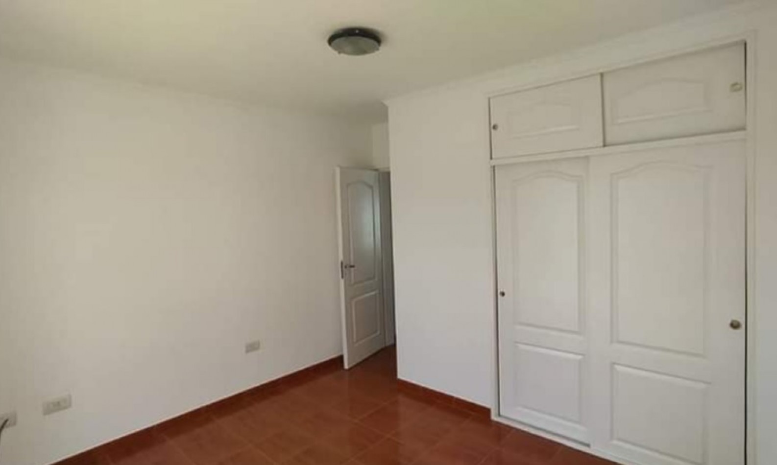 Departamento en calle Triunvirato y Juan B. Justo