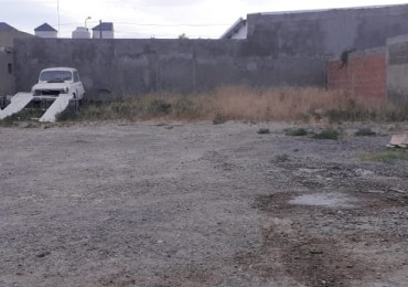 Lote sobre calle Jujuy